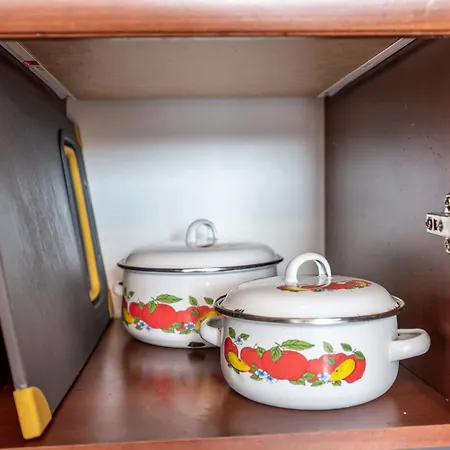 Apartment Unique With Pool And Sauna *