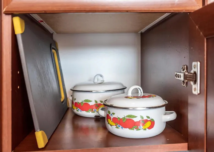 Apartament Unique With Pool And Sauna *