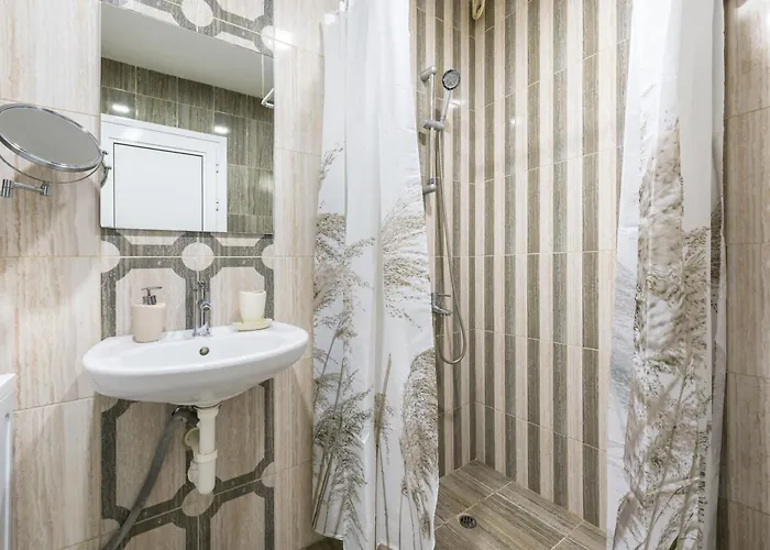 Unique With Pool And Sauna * Warna